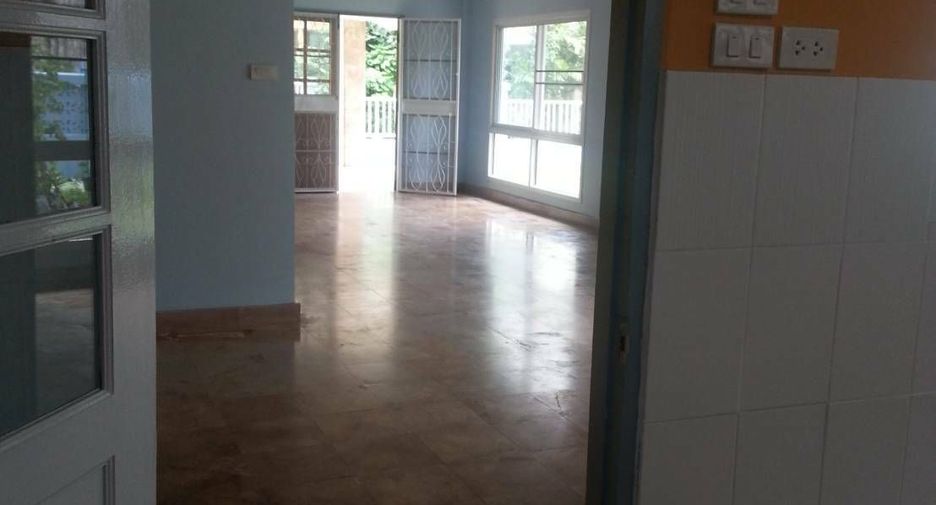 For sale 4 bedrooms house in Bang Khen, Bangkok