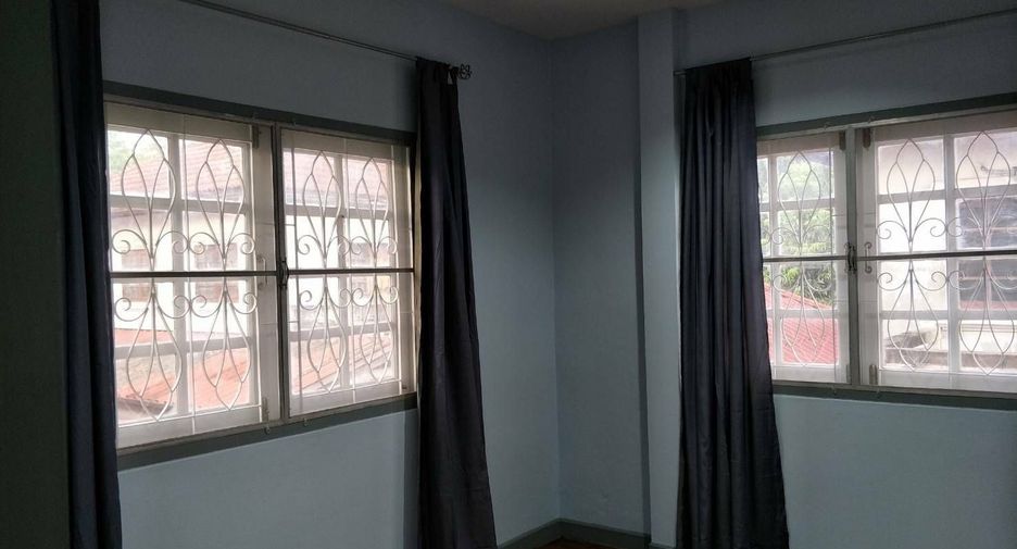 For sale 4 bedrooms house in Bang Khen, Bangkok