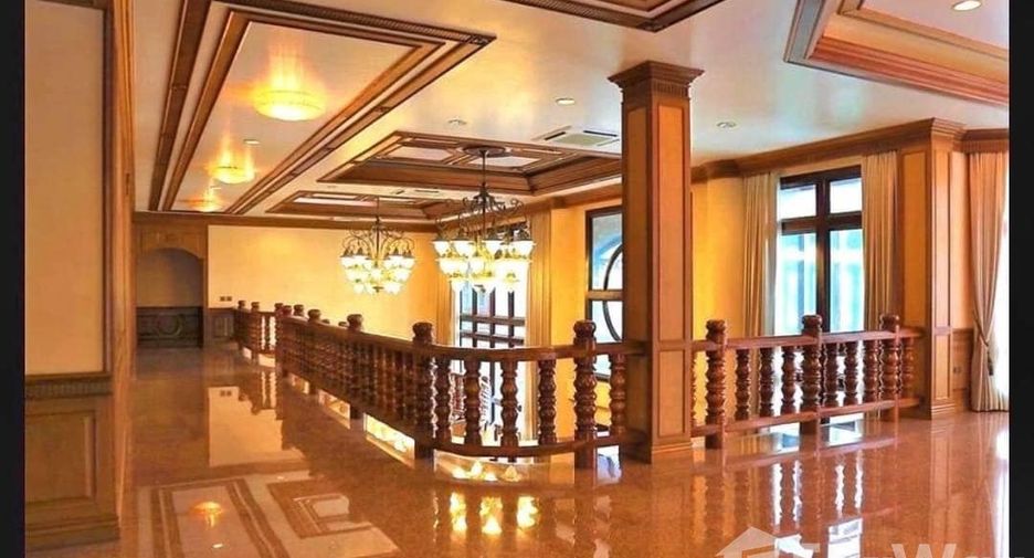 出售 7 卧室 独立屋 在 Si Racha, Chon Buri