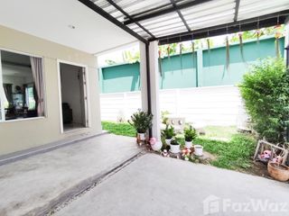 出售 和 出租 2 卧室 联排别墅 在 Mueang Pathum Thani, Pathum Thani