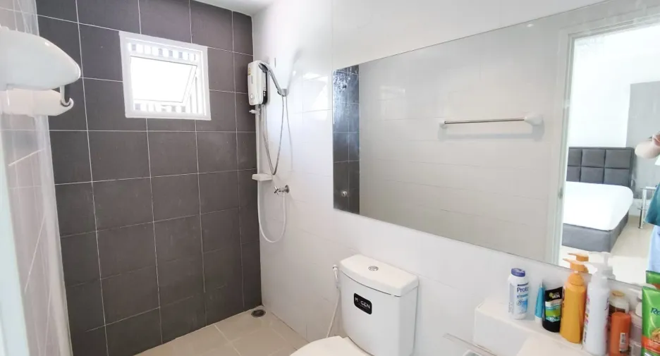 For sale and for rent 2 bedrooms townhouse in Mueang Pathum Thani, Pathum Thani