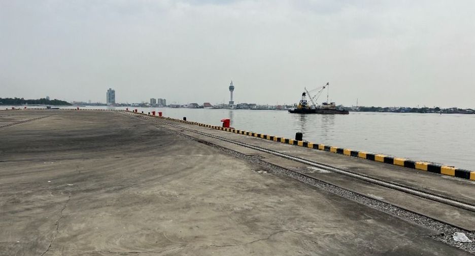 Grundstück zum Kauf in Phra Pradaeng, Samut Prakan