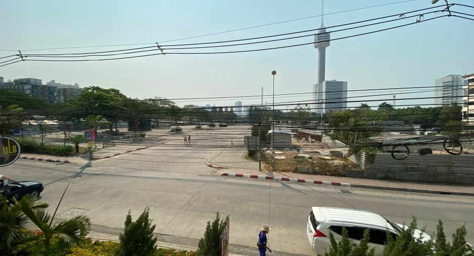 For sale 1 bed condo in Bang Lamung, Chonburi