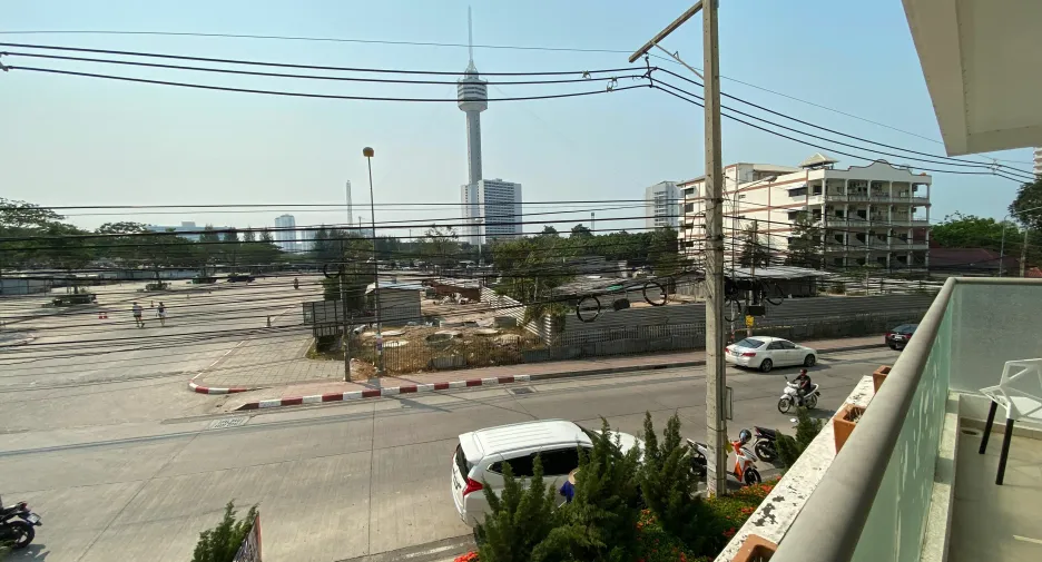 For sale 1 bed condo in Bang Lamung, Chonburi