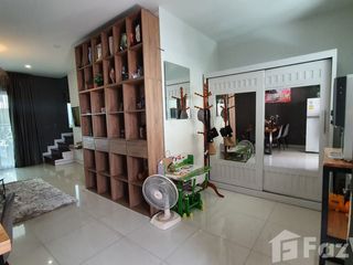 For sale そして for rent 3 ベッドルーム townhouse in Bang Phli, Samut Prakan