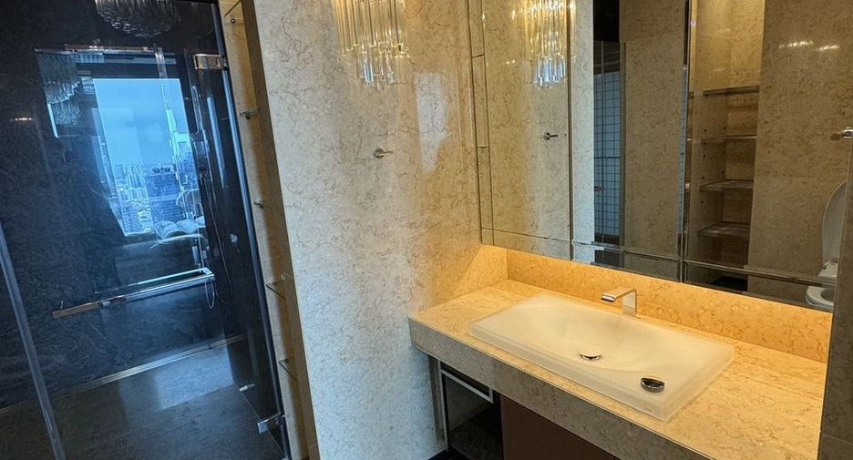 Condo en venta de 2 habitaciones en Sathon, Bangkok