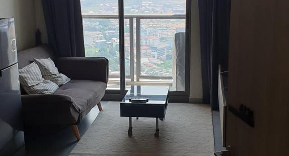 Condo en alquiler de 1 habitaciones en Bang Lamung, Chonburi