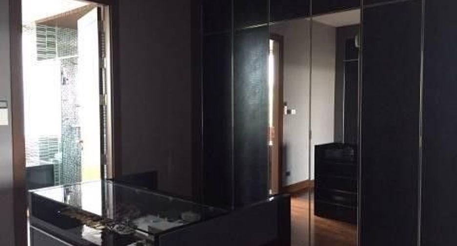 Villa en venta de 4 habitaciones en Prawet, Bangkok