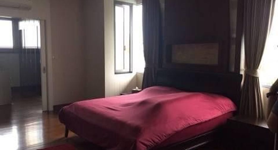 Villa en venta de 4 habitaciones en Prawet, Bangkok