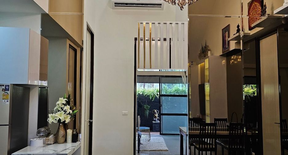 Casa en alquiler de 2 habitaciones en Bang Lamung, Chonburi
