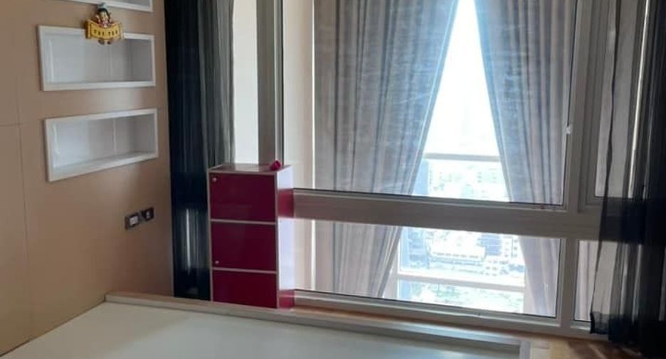 For sale 1 bed condo in Ratchathewi, Bangkok