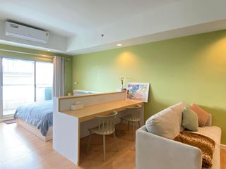 For sale and for rent studio condo in Yan Nawa, Bangkok
