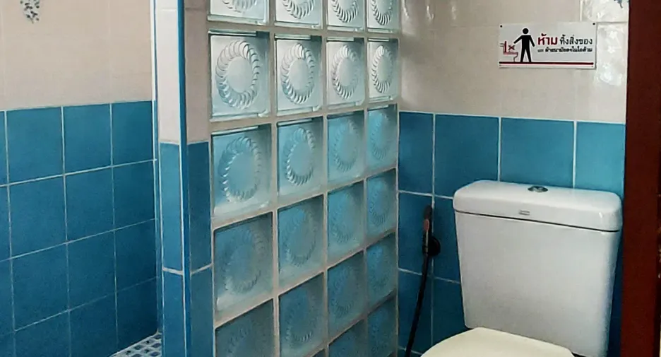 Hotel en venta de 33 habitaciones en Klaeng, Rayong