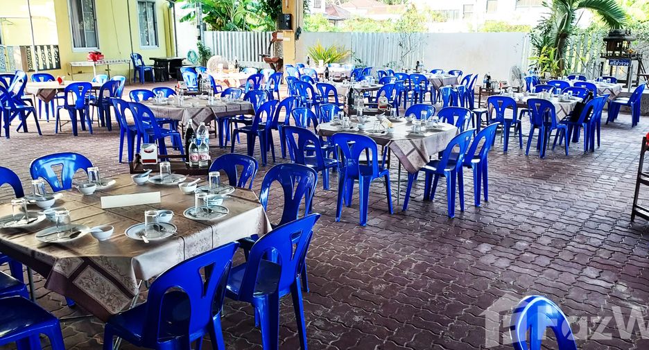 Hotel en venta de 33 habitaciones en Klaeng, Rayong