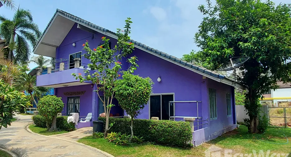 Hotel en venta de 33 habitaciones en Klaeng, Rayong