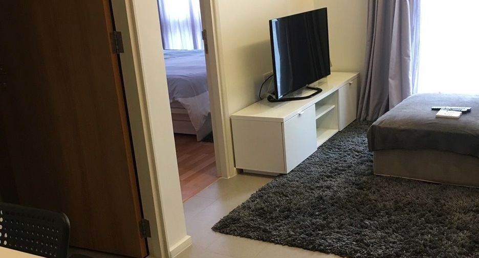 For rent 1 bed condo in Watthana, Bangkok