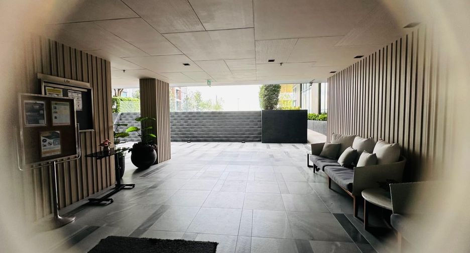 For sale 2 bedrooms condo in Bang Phlat, Bangkok