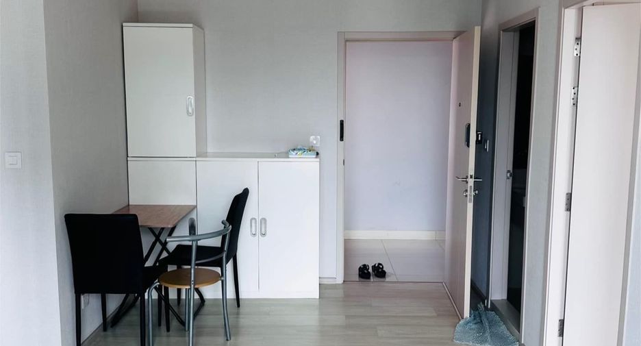 For sale 2 bedrooms condo in Bang Phlat, Bangkok