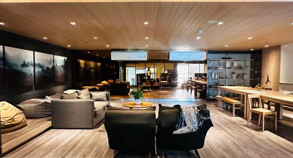For sale 2 bedrooms condo in Bang Phlat, Bangkok