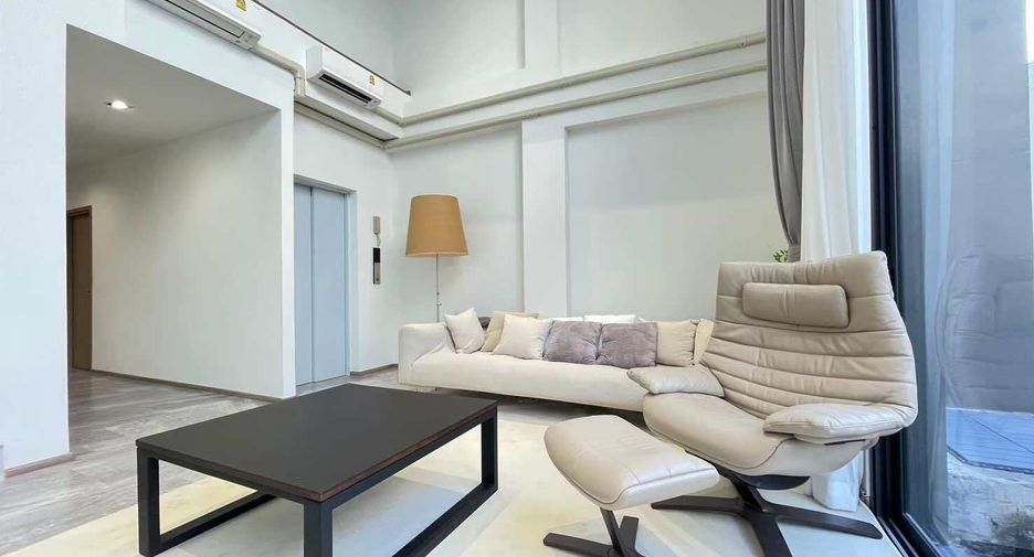 For sale 3 bedrooms townhouse in Wang Thonglang, Bangkok