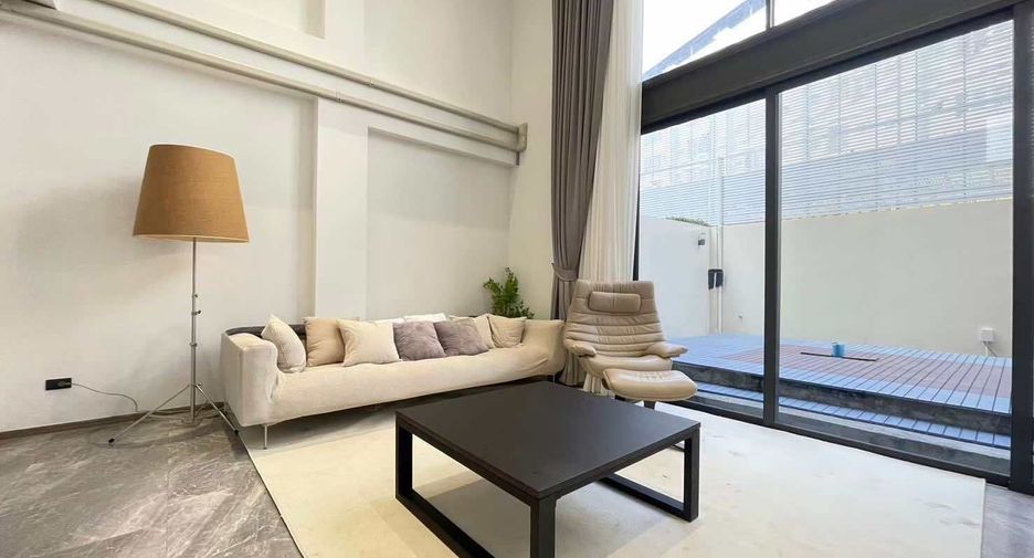 For sale 3 bedrooms townhouse in Wang Thonglang, Bangkok