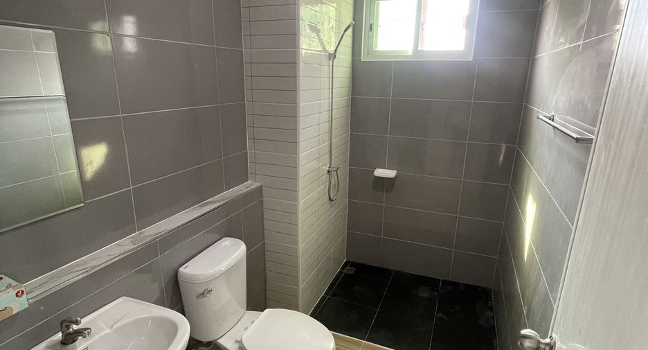 出售 3 卧室 独立屋 在 Mueang Nakhon Sawan, Nakhon Sawan