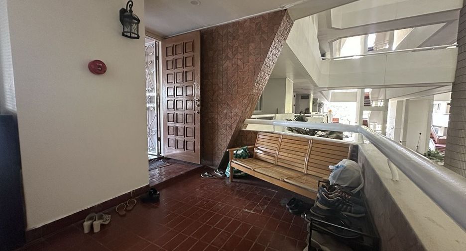 Wohnung zum Kauf mit 2 Zimmer in Bang Lamung, Chonburi