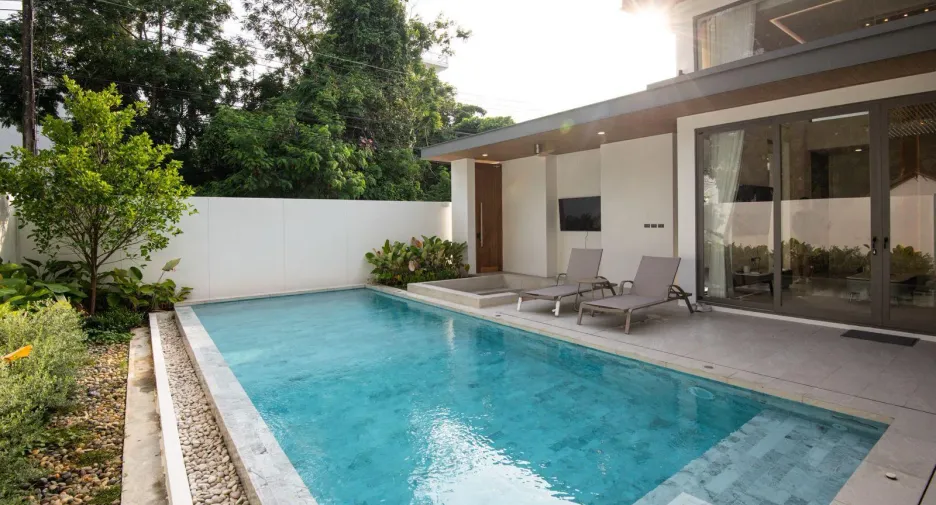 À vendre et à louer 3 chambres villa à Mueang Phuket, Phuket