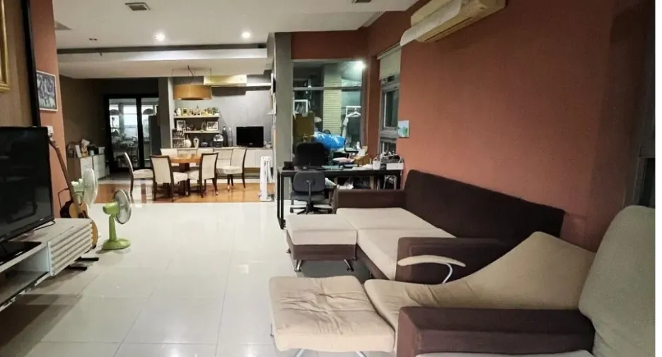 For sale 4 bedrooms house in Pak Kret, Nonthaburi