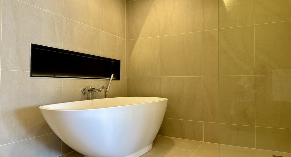 For sale 2 bedrooms condo in Mueang Phuket, Phuket