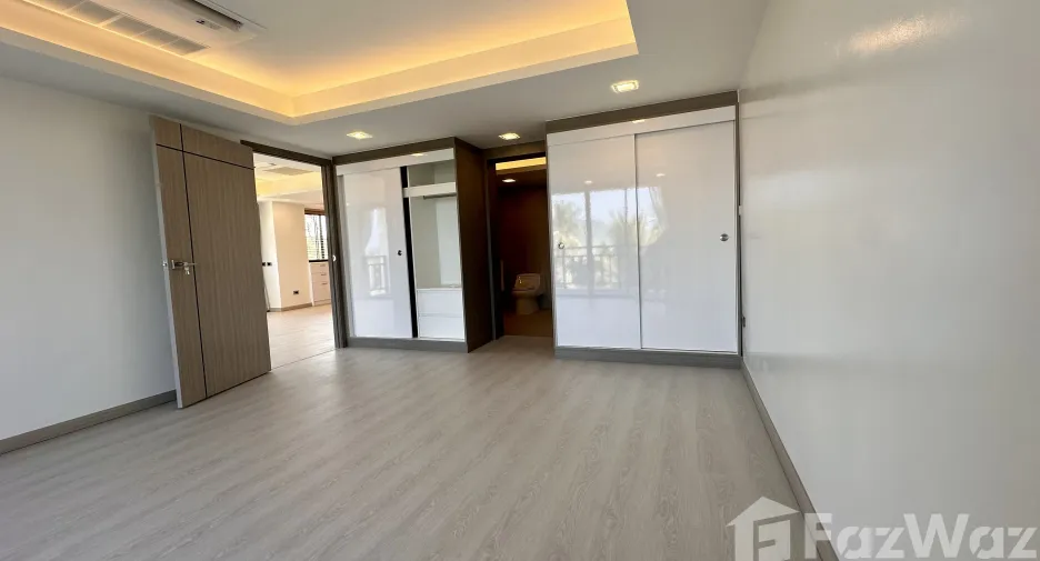 For sale 2 bedrooms condo in Mueang Phuket, Phuket