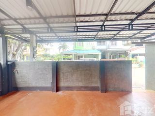 For sale 3 bedrooms townhouse in Sai Mai, Bangkok