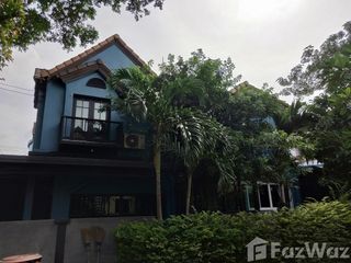 For sale 3 bedrooms townhouse in Sai Mai, Bangkok
