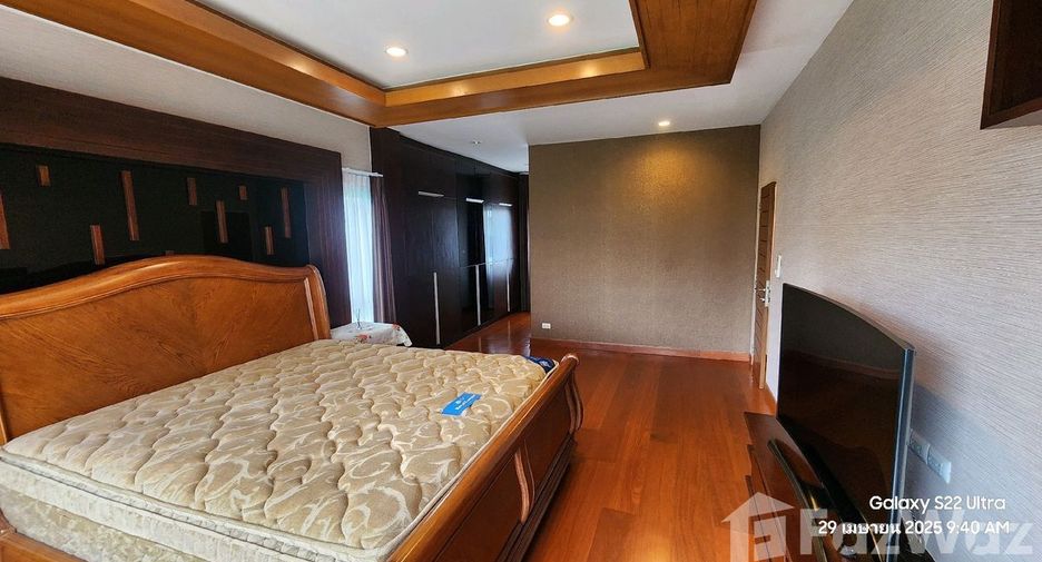 For sale and for rent 5 bedrooms house in Prawet, Bangkok