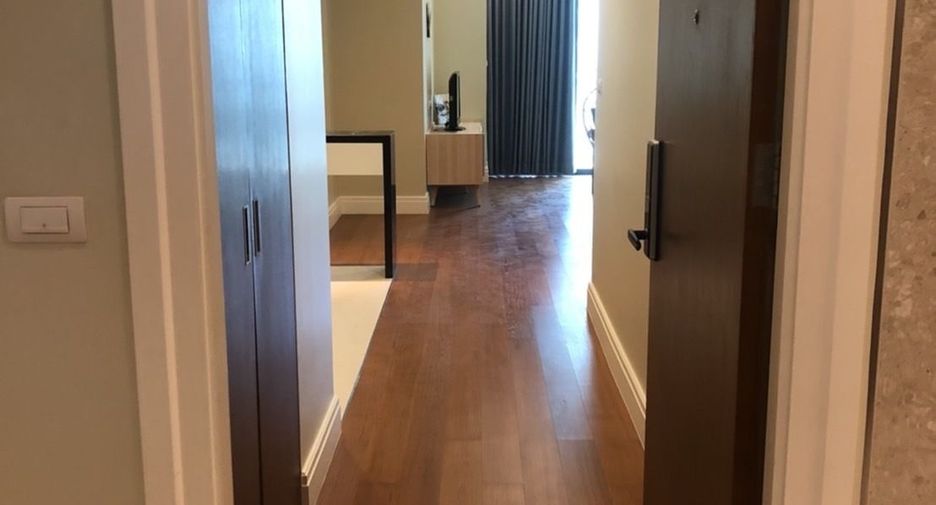 For sale and for rent 2 bedrooms condo in Khlong Toei, Bangkok