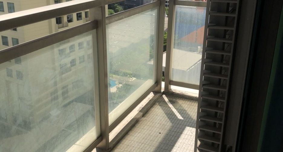 For sale and for rent 2 bedrooms condo in Khlong Toei, Bangkok