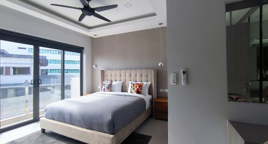 For sale 3 bedrooms villa in Bang Lamung, Chonburi