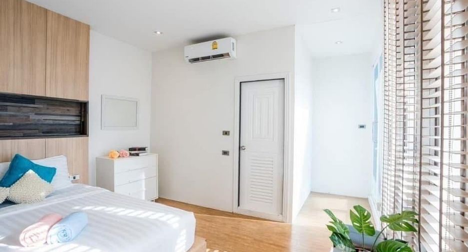 Villa en alquiler de 5 habitaciones en Jomtien, Pattaya