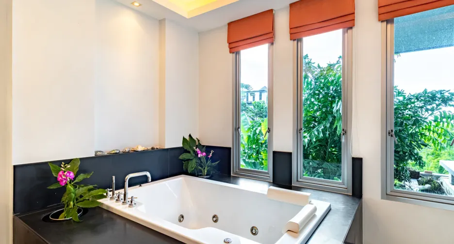 For rent 4 bedrooms villa in Thalang, Phuket
