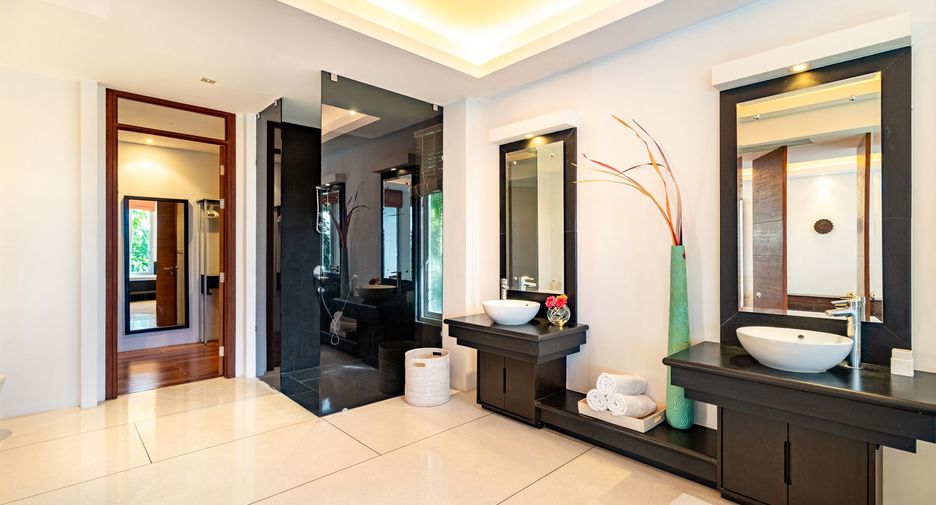For rent 4 bedrooms villa in Thalang, Phuket