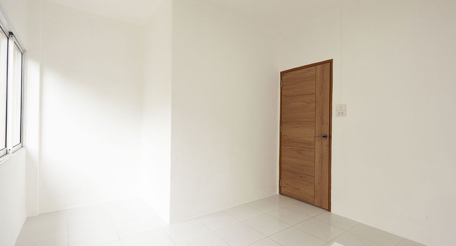 ขาย 2 ห้องนอน ทาวน์เฮ้าส์ ใน จอมทอง, กรุงเทพฯ