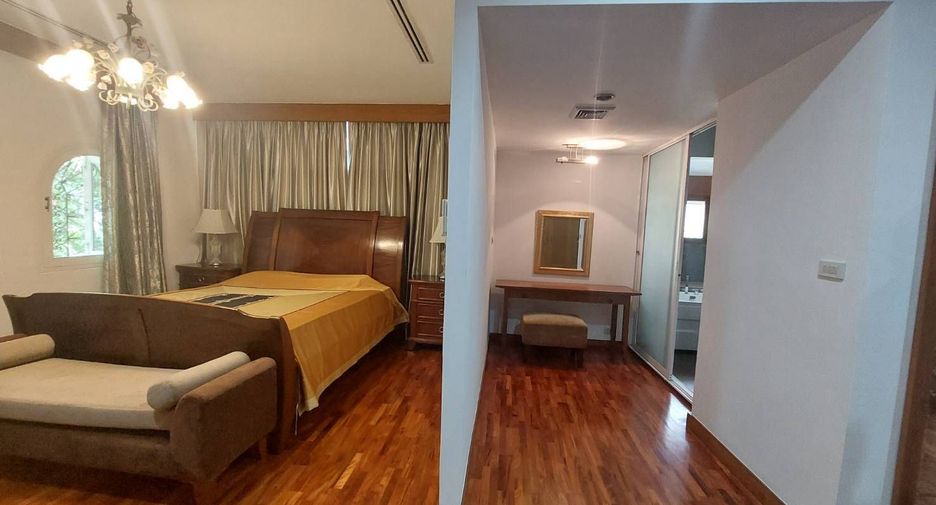 À vendre et à louer 5 chambres maison à Watthana, Bangkok