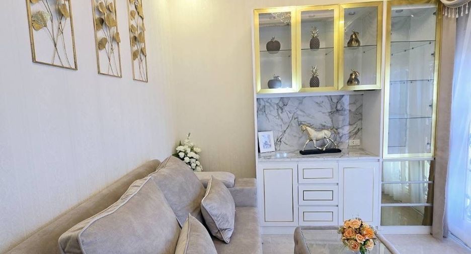 Casa en venta de 3 habitaciones en Bang Lamung, Chonburi