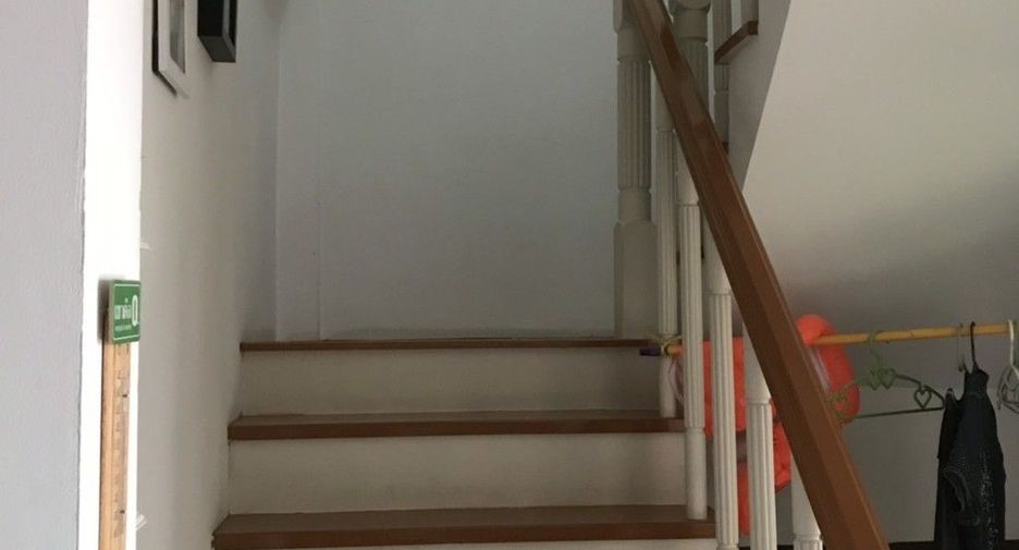 For sale 4 bedrooms townhouse in Min Buri, Bangkok