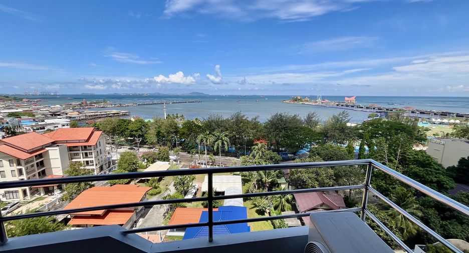 For rent 2 bedrooms condo in Si Racha, Chonburi