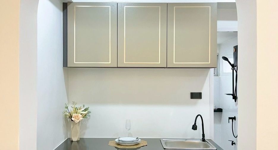 For sale 2 bedrooms condo in Din Daeng, Bangkok