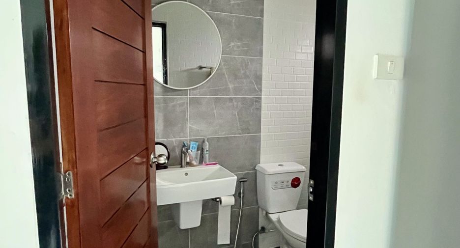 Casa en venta de 2 habitaciones en Bang Saray, Pattaya