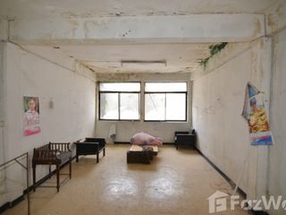 For sale 4 bedrooms townhouse in Bang Rak, Bangkok