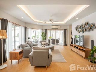 For rent 3 bedrooms villa in Mueang Phuket, Phuket