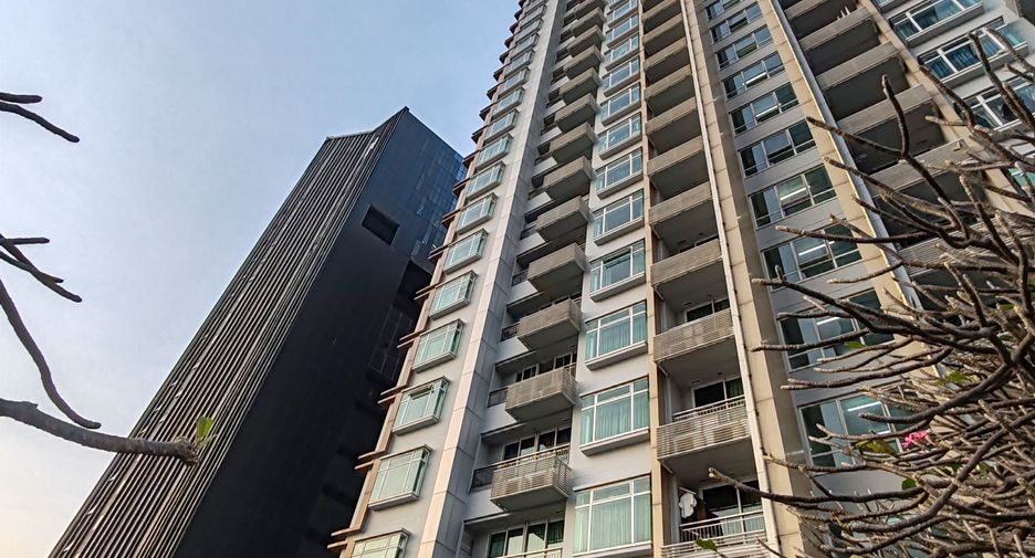 For sale and for rent 1 bed condo in Watthana, Bangkok